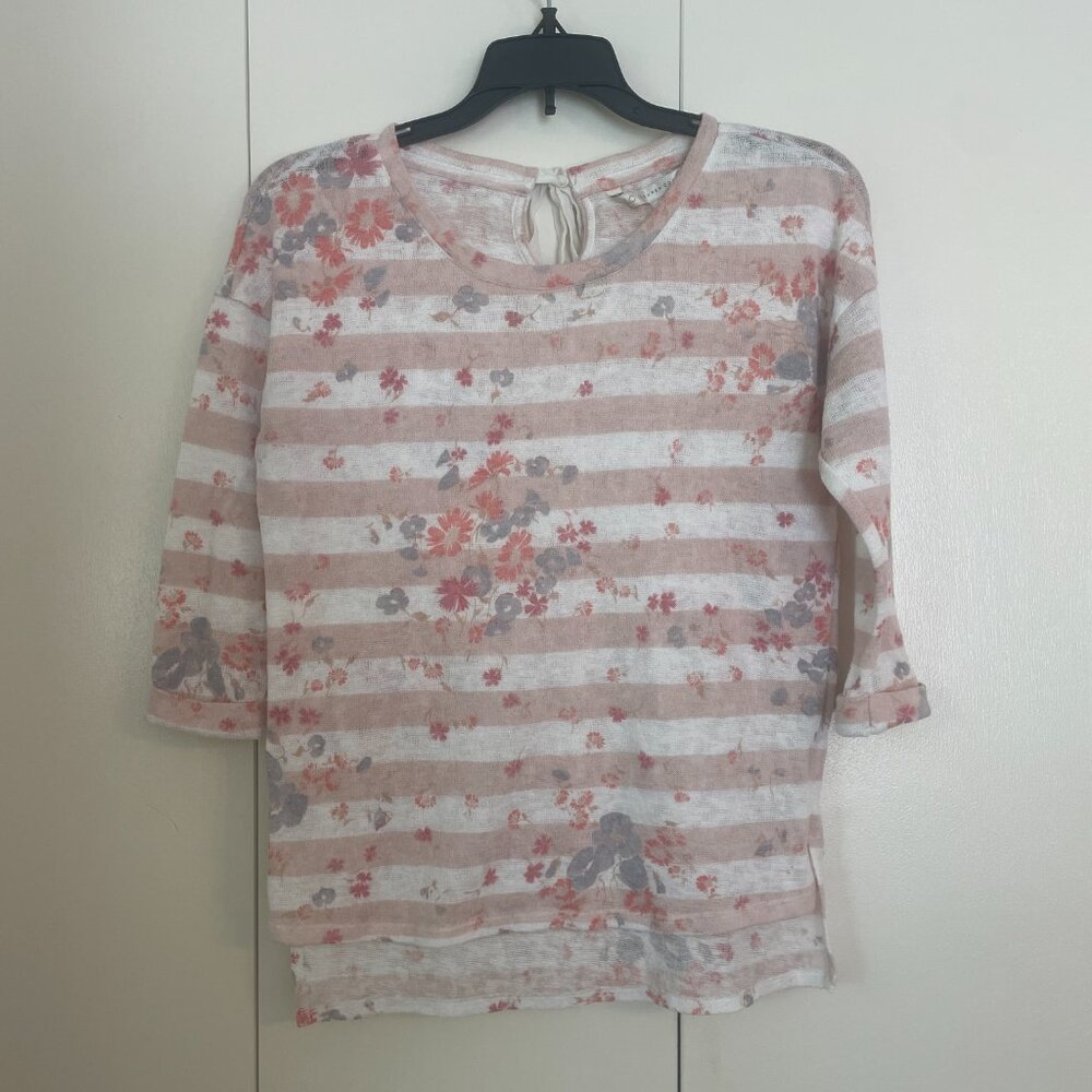 XS Lauren Conrad ¾ Sleeves Pink and White Striped Knit Floral Shirt